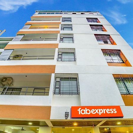 Fabexpress The Paradise Pune Exterior foto
