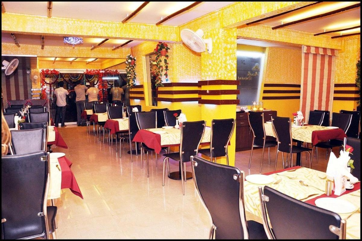 Fabexpress The Paradise Pune Exterior foto