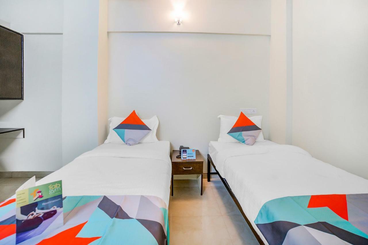 Fabexpress The Paradise Pune Exterior foto